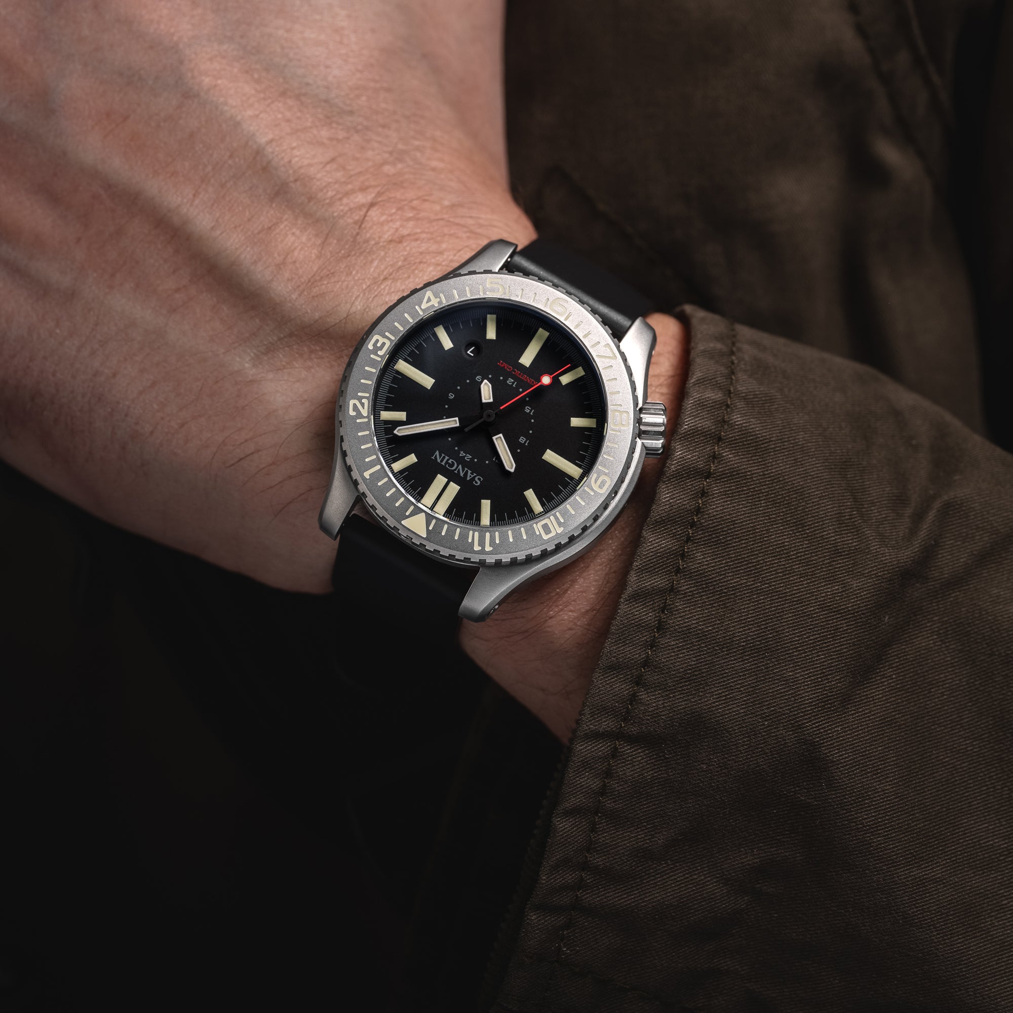Kinetic II is set to be released on June 15th with multiple dial and bezel variations.