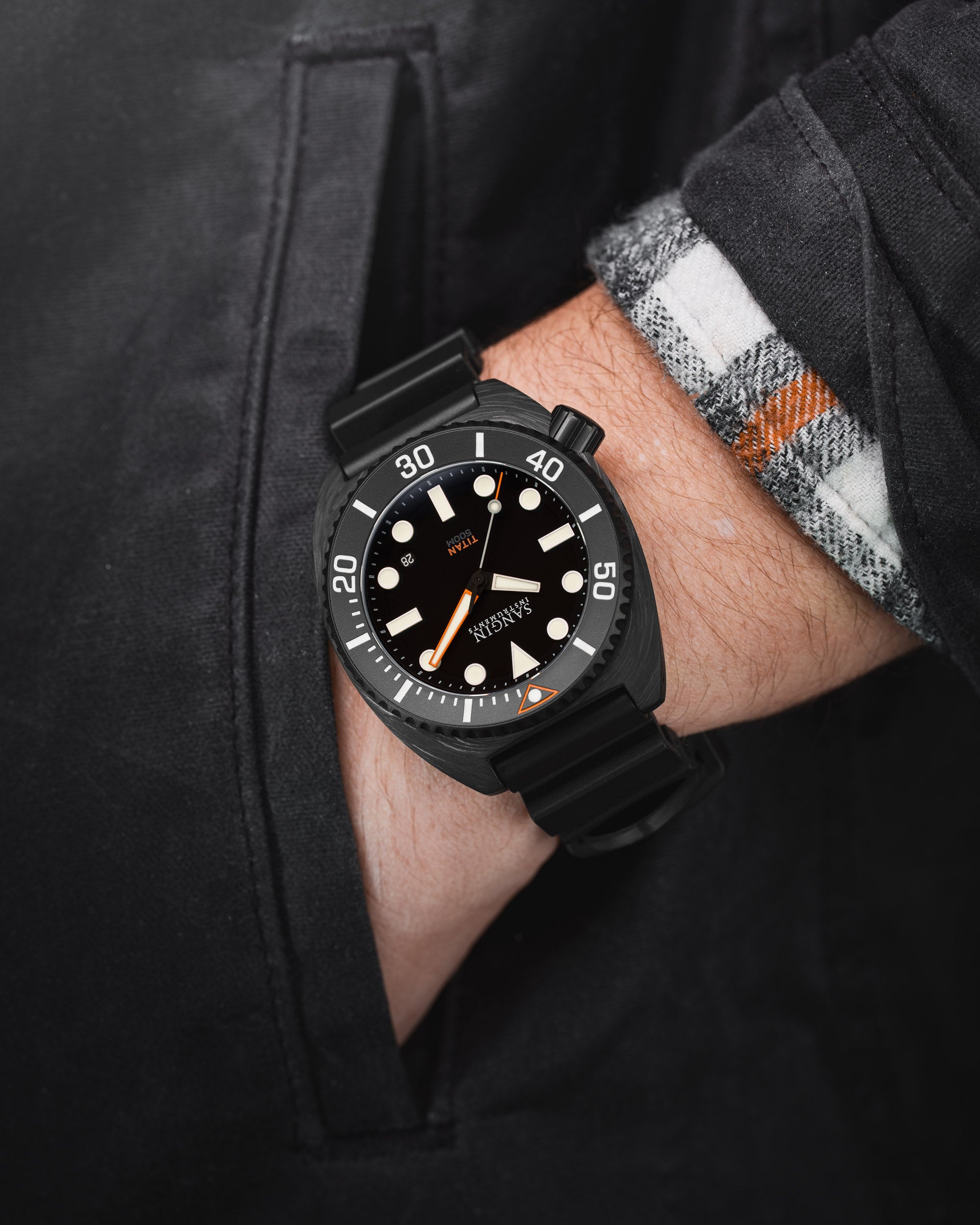 The Titan is currently undergoing final quality control and will be released soon. Join the notification list to be alerted when it is available.